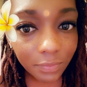 Meet your Posher, Shauni